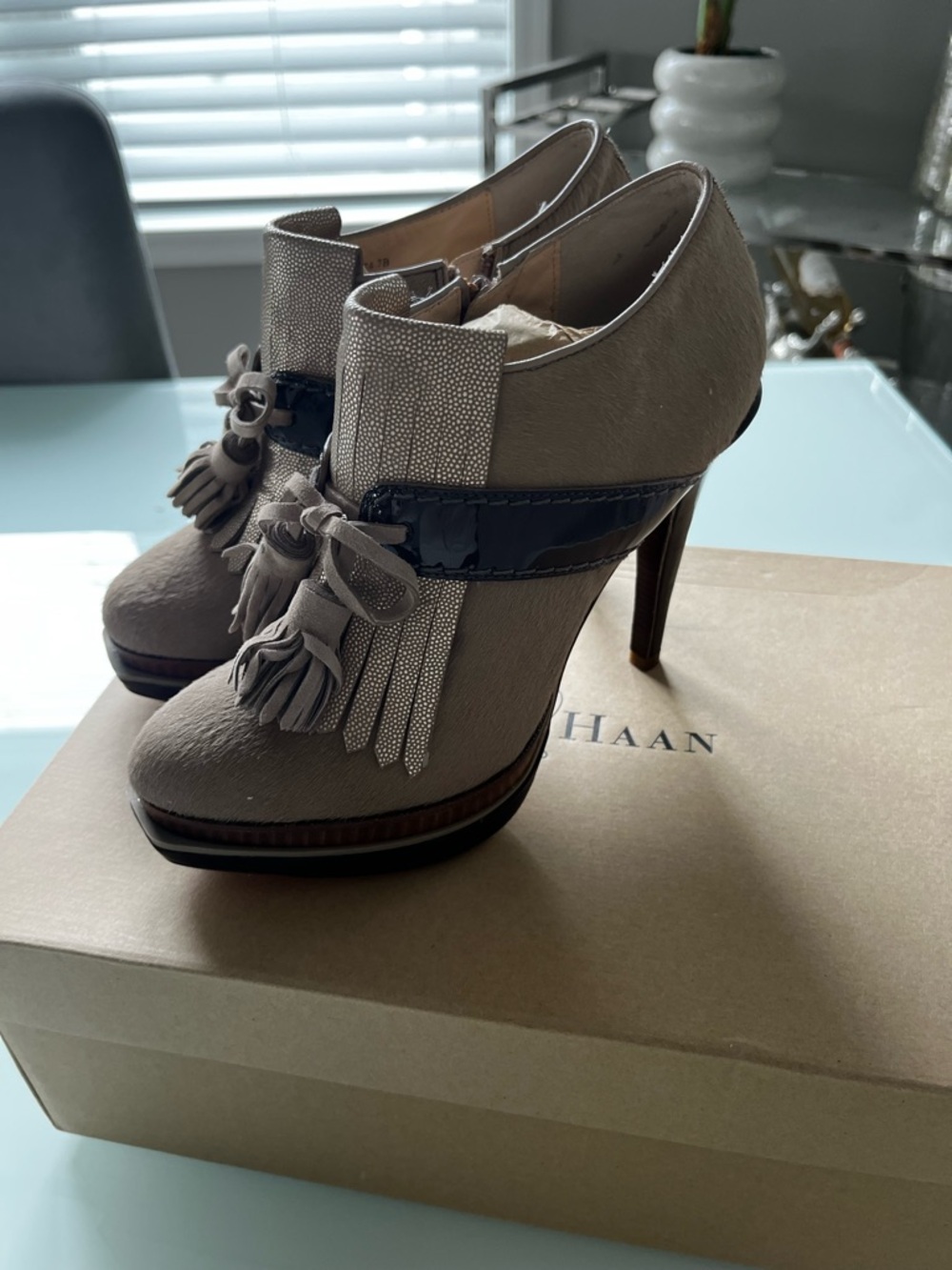 NIB Cole Haan Kiltie Booties - Picture 5 of 6